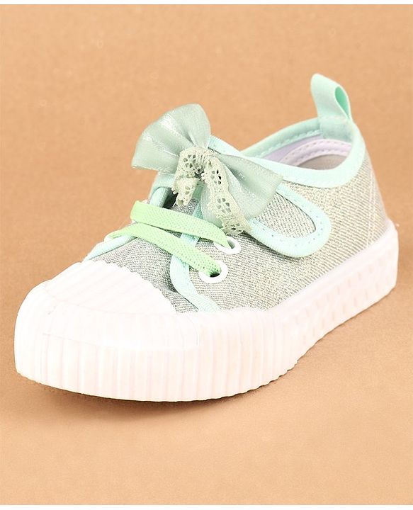 Cute Walk by Babyhug Casual Shoes Bow Applique - Green