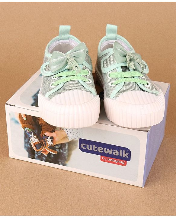 Cute Walk by Babyhug Casual Shoes Bow Applique - Green