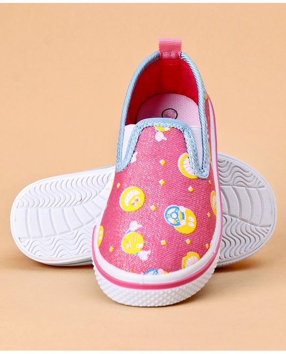 Cute Walk by Babyhug Casual Shoes - Pink