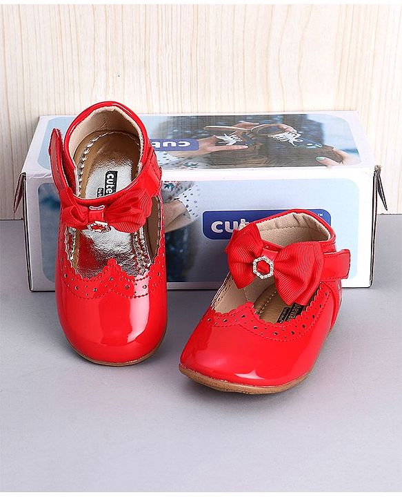 Cute Walk by Babyhug Party Wear Belly Shoes Bow Appliques - Red