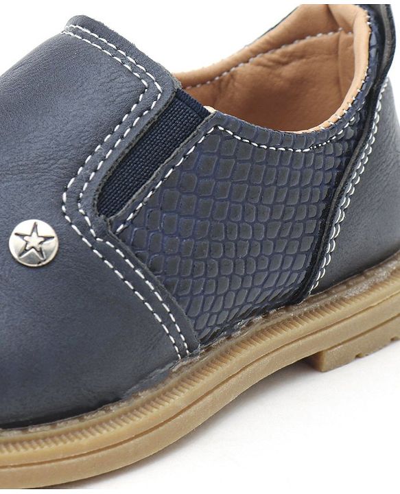 Cute Walk by Babyhug Formal Shoes - Blue