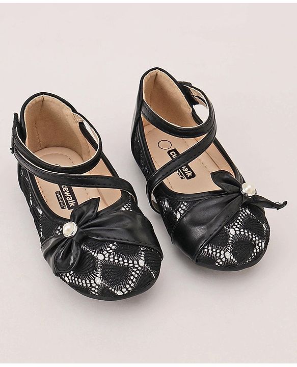 Cute Walk By Babyhug Belly Shoes Bow Applique - Black