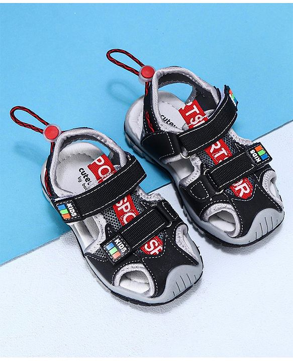 Cute Walk by Babyhug Sandals - Black Red