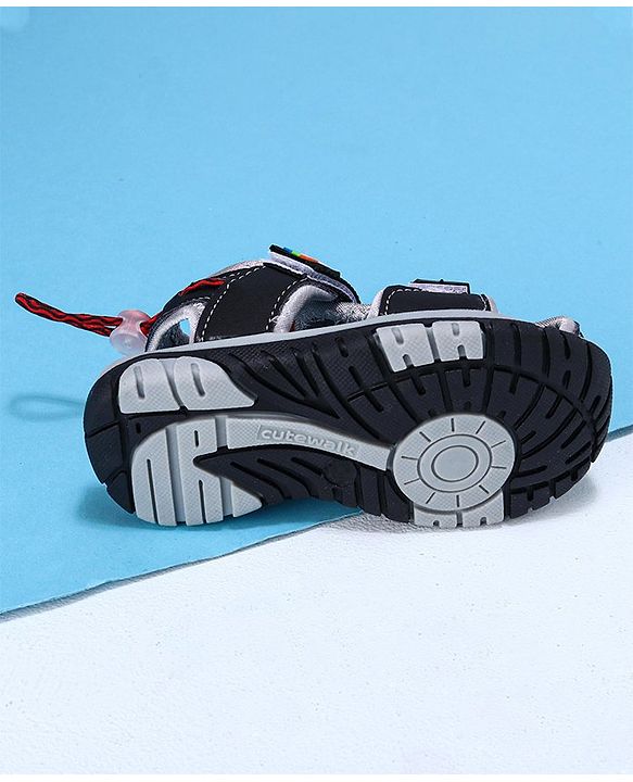 Cute Walk by Babyhug Sandals - Black Red