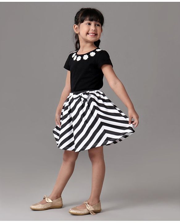 Babyhug Half Sleeves Party Frock With Bow Applique - Black
