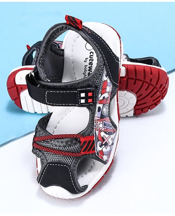 Cute Walk by Babyhug Sandals - Black Red