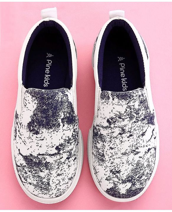 Pine Kids Casual Shoes - White