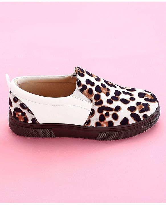 Pine Kids Casual Shoes - White Brown