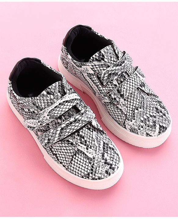 Pine Kids Casual Shoes Animal Print - White Black