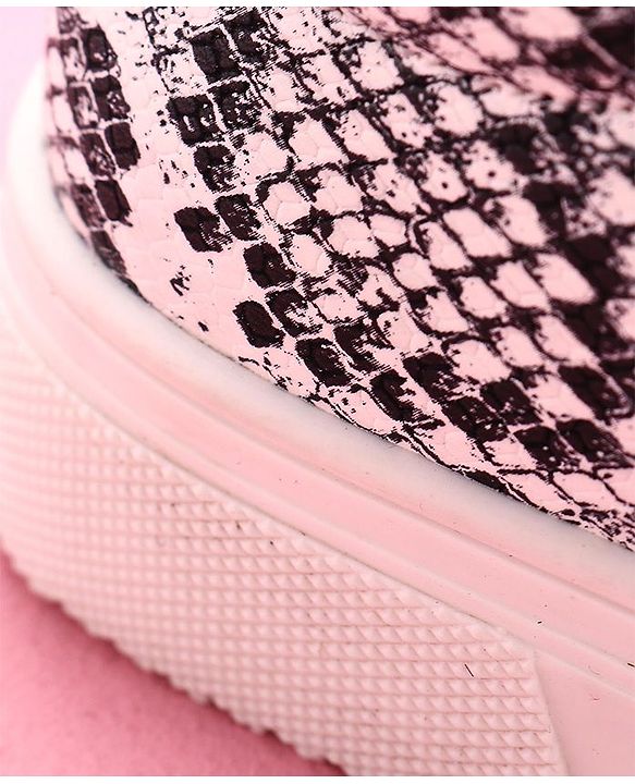 Pine Kids Casual Shoes Animal Print - White Black
