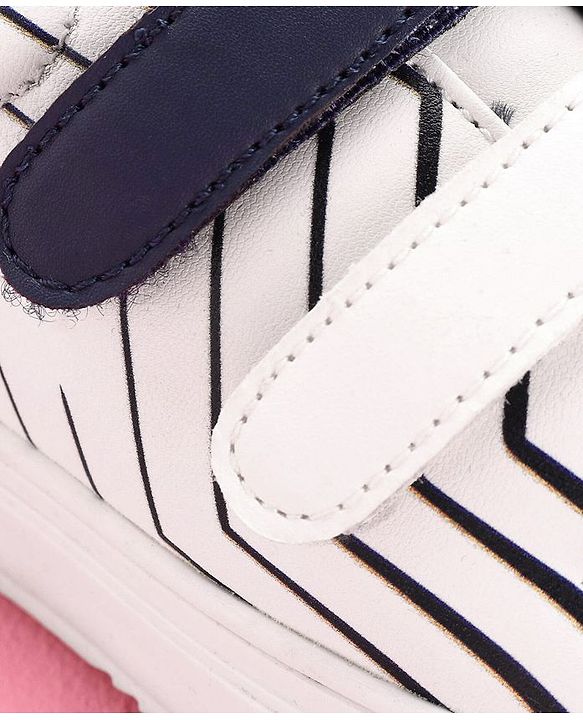 Pine Kids Casual Shoes - White