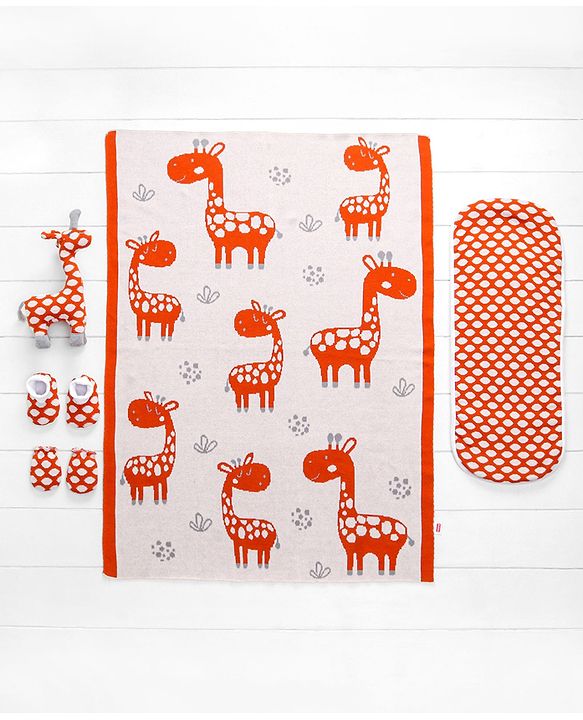 Babyhug Knitted Gift Set Giraffe Print Pack Of 5 - Orange