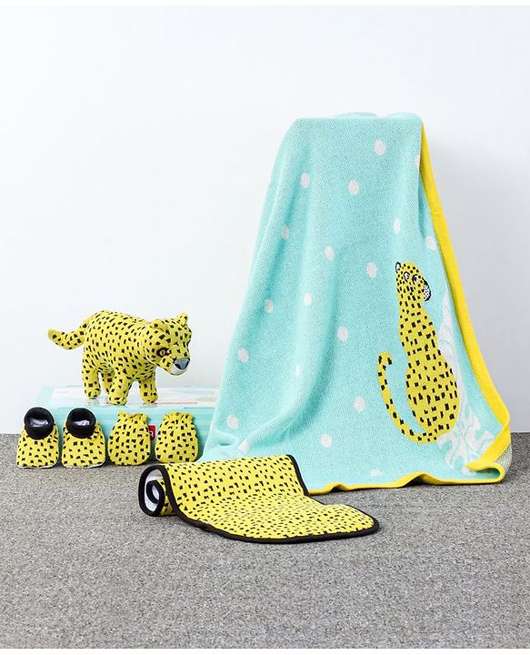 Babyhug Knitted Gift Set Giraffe Print Pack Of 5 - Orange