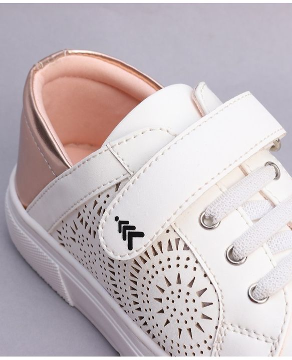 Pine Kids Casual Shoes - White