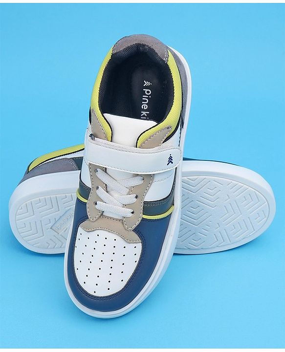 Pine Kids Slip On Casual Shoes Color Block - White