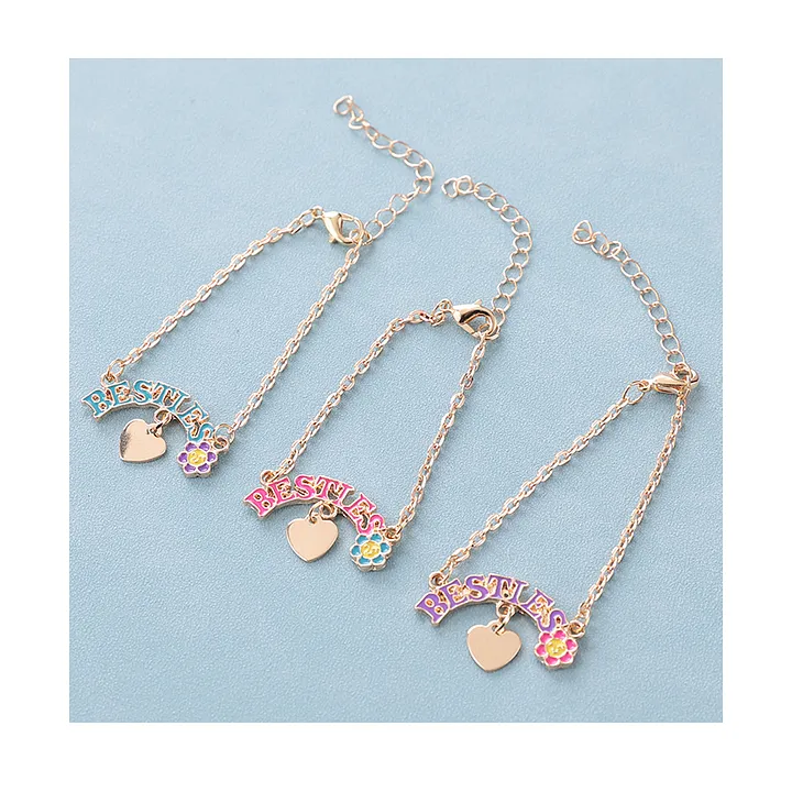 50 Stunning Best Friendship Bracelets that will Steal Your Friends Heart   Friend necklaces Best friend necklaces Gift necklace