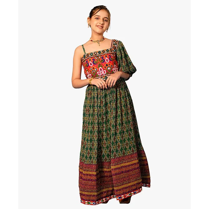 Navratri Special Women Embroidered Anarkali Kurta - Buy Navratri Special  Women Embroidered Anarkali Kurta Online at Best Prices in India |  Flipkart.com