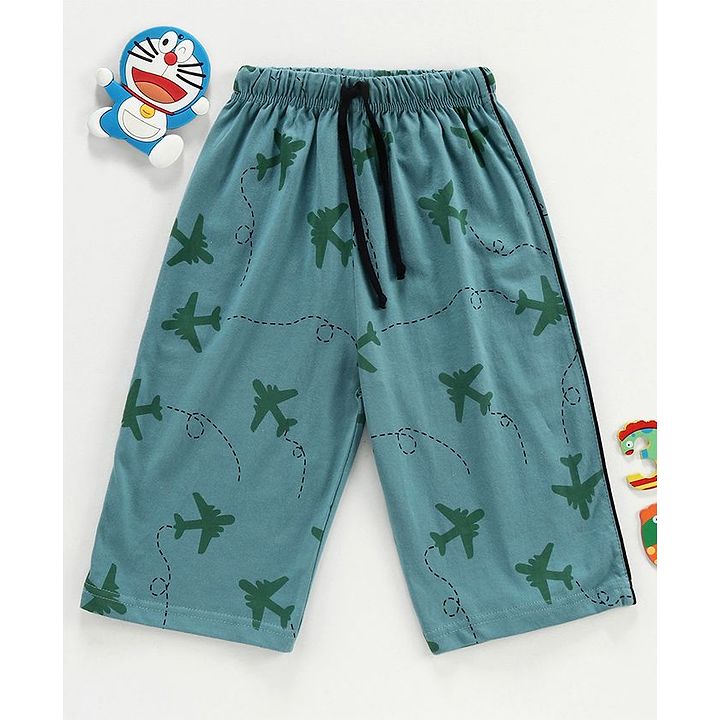 three fourth track pants
