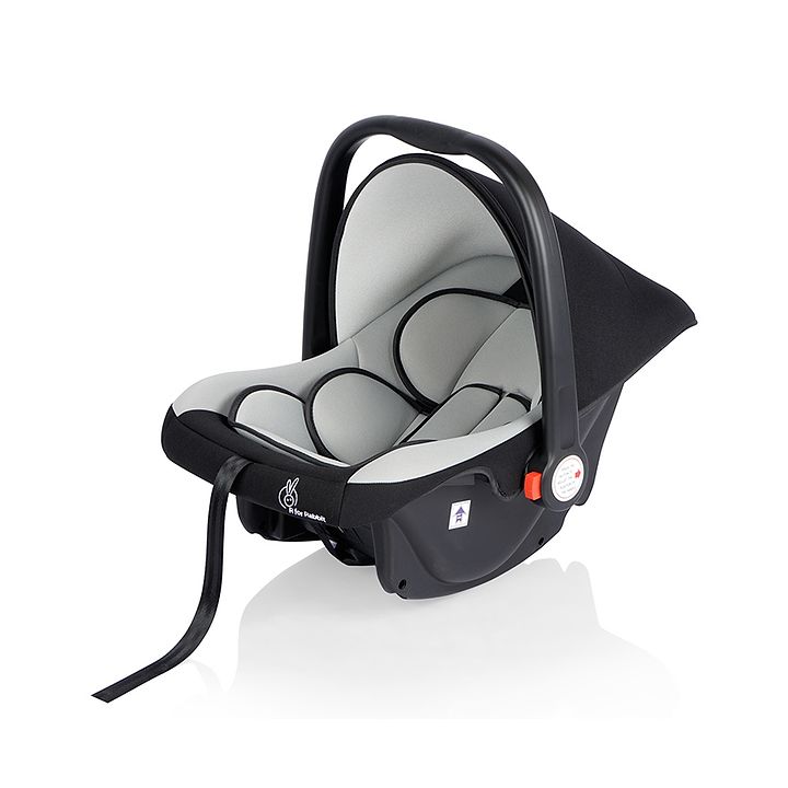 r for rabbit carry cot