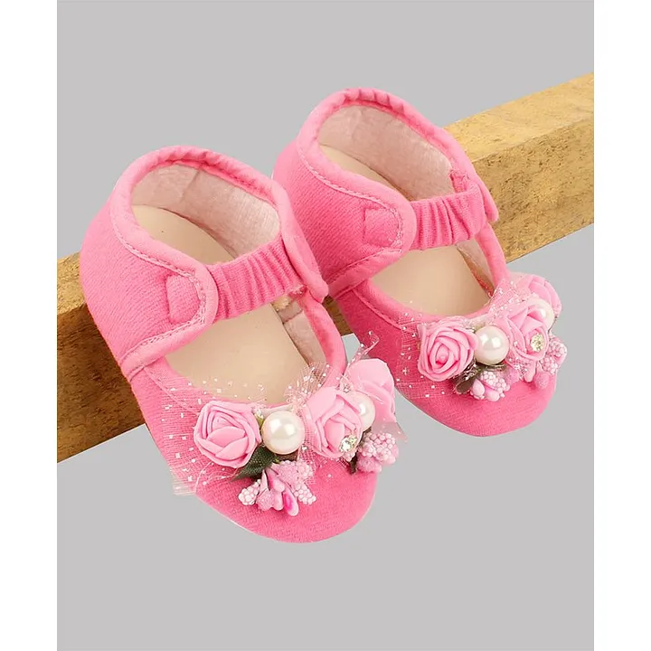 Best kids' slippers 2022: From mules to moccasins for kids, toddlers and  babies | The Independent