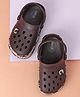 Neoz Casual Clogs Logo Desgin - Brown (Button Color May Vary)