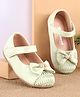 Cute Walk by Babyhug Bellies with Velcro Closure & Bow Applique - Green
