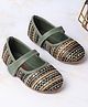Mine Sole Sequin Embellished And Lace Detailed Ethnic Bellies - Green