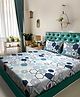 Klotthe Multicolor Geometric 300 TC Cotton Blend Double Bedsheet with 2 Pillow Covers