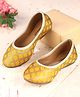 Cute Walk by Babyhug Foil Print Mojaris - Yellow