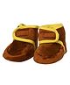 Kid-O-World Velvet Velcro Closure  Piping Booties - Brown