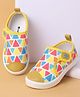 Cute Walk by Babyhug Casual Shoes With Velcro Closure Geometric Print - Yellow