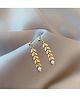 Yu Fashions Sleek Fish Fins High Fashion Petal Drop Pearl Korean earrings Pair