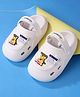 Babyoye Disney Clogs with Backstrap Winnie The Pooh  Applique - White