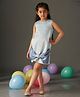 KIDSDEW Sleeveless Bow Applique Detail Self Design Dress - Grey & White