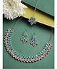 Sukkhi Admirable Fashionable Green Kundan with Ad Stones Studded Choker Necklace Set