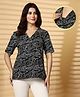 Zelena 100% Cotton Half Sleeves Swirl Printed Maternity Zipless Feeding Top WithNursing Access - Black & White