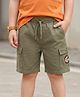 Kookie Kids Cotton Woven Knee Length Shorts With Mountain Badge - Olive Green