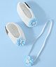 Funkrafts Handmade Crochet Floral Applique Detailed & Beads Embellished Booties & Headband Set - White & Blue