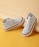 TRUFFLE COLLECTION Colour Blocked Velcro Closure Sneakers - White