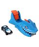 Hot Wheels Shark Launcher All-In-One Playset & One 1:64 Hot Wheels Car - Blue
