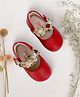Hopits Self Designed & Floral Applique Detailed With Velcro Closure Mary Jane Ballerinas - Maroon