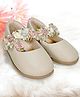 Hopits Self Designed & Floral Applique Detailed With Velcro Closure Mary Jane Ballerinas - Beige