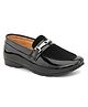 Stefens Metal Applique Detailed  Loafers - Black
