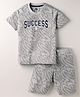 Evimo Single Jersey Knit Half Sleeves T-Shirt & Short Set With Text Print - Light Grey