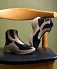 Shoetopia Colour Blocked Zipper Boots - Black