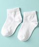 Mustang Cotton Knit Solid Coloured School Socks - White