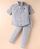 Rikidoos Full Sleeves Checked Shirt Pant With Bow & Suspender Set - White & Grey