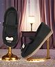 Chiu Bow Applique With Ears Patch Detailed Closure Mary Jane Ballerinas - Black