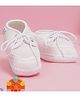 Neska Moda Colour Blocked Lace Up Booties - White