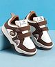 Babyoye Velcro Closure Sneaker Shoes With Text Logo Print - Brown